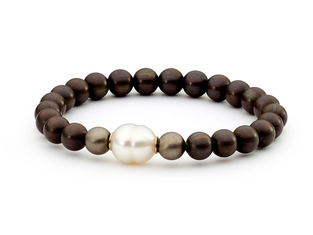 Featured piece: Allure Titanium Beaded Pearl Bracelet